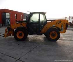 Телескопический погрузчик JCB 540-140 2