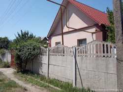 Продам дом общ. пл. 69 м кв.,недалеко от Днепра и сосен на Бородинском 3