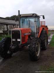 Колісний трактор MASSEY FERGUSON 3125