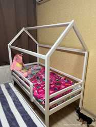 Дитяче ліжко-будиночок 2