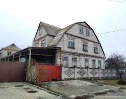 Продам просторное домовладение в районе пр.Металлургов