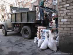 Вывоз мусора (БЫТОВОЙ СТРОИТЕЛЬНЫЙ) уборка участков, территорий 3