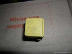 Реле Мерседес A 0025421419, Hella 4RD007794-00, 12V оригинал 2