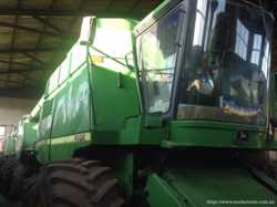 Зерноуборочный комбайн John Deere 9500 1