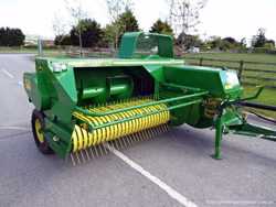 JOHN DEERE 459 1