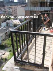 Металлические ограждения балконов. Киев 1