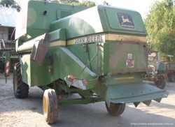 Комбайн JOHN DEERE 1065 3