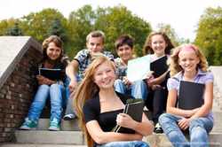 Летние каникулы в Праге для подростков с изучением языков 2020 1