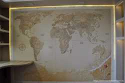 Лепка, барельеф на стене "Карта мира" 3