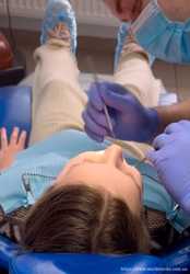 Лечение зубов у детей в Черкассах - детские стоматологи