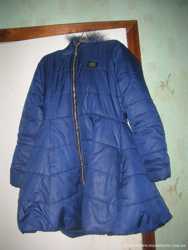 Теплая зимняя куртка на девочку приталенного силуэта 152 см 2