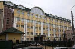 Фасадный офисный центр класса «В» по ул. Боггоутовская в Киеве.