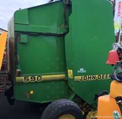 Продам прес підбирач рулонний John Deere 590 3