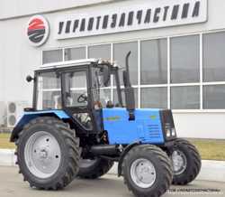 Трактор беларус-892